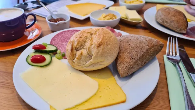 BookNoFees: 餐廳 – Cafe Kaffeeklatsch – Meinerzhagen – Cafe Kaffeeklatsch，第 3 張照片