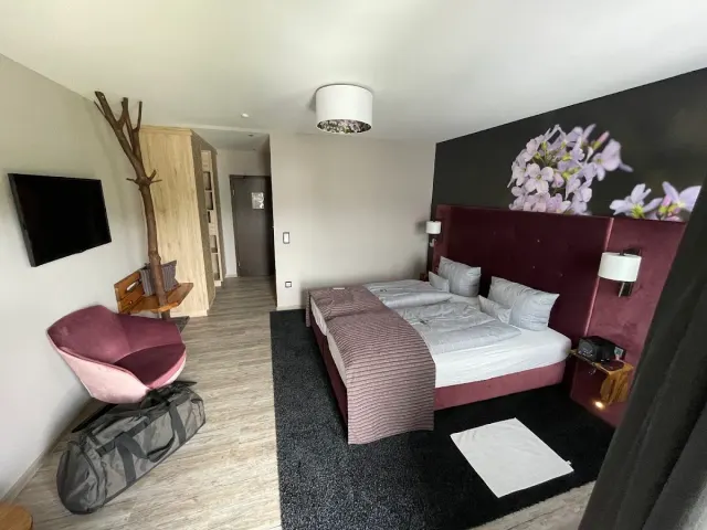 BookNoFees: 餐廳 – Landhotel Müller – Medebach – 穆勒鄉村旅館，第 3 張照片