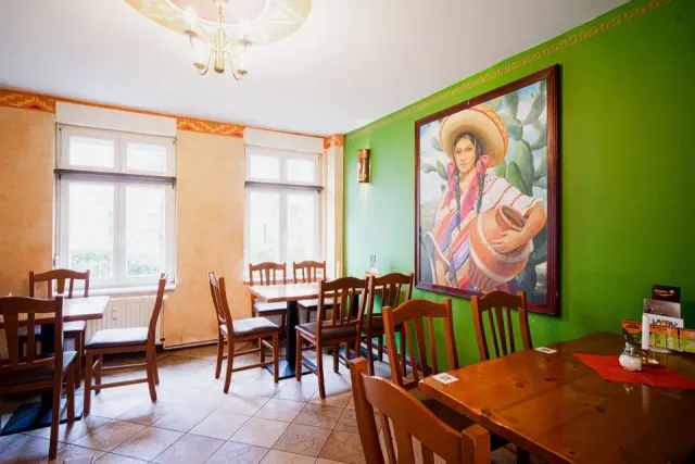 BookNoFees: 餐廳 – La Paz – Berlin – La Paz，第 2 張照片