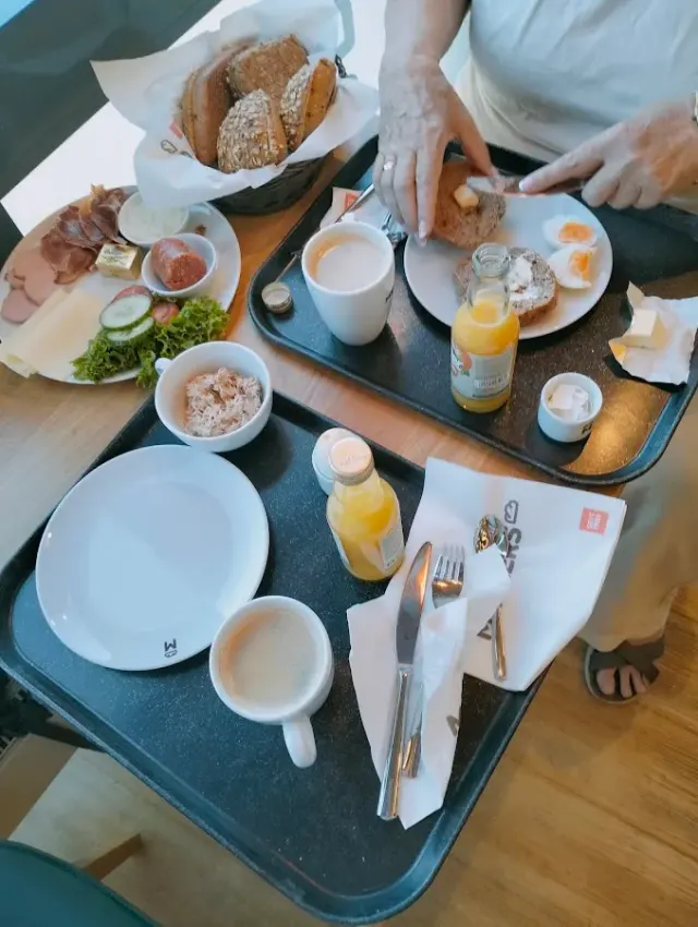 BookNoFees: 餐廳 – Bäckerei Malzers – Schwerte – Malzers 麵包店，第 2 張照片