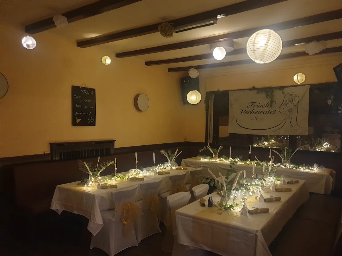 BookNoFees: 餐廳 – Im Fäßchen Gaststätte – Hagen – Im Fäßchen Gaststätte，第 1 張照片