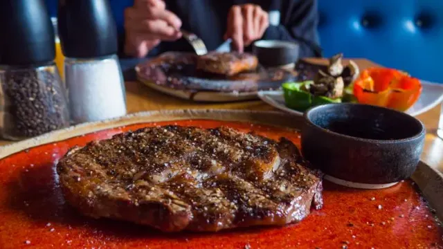 BookNoFees: 餐廳 – Beef N' Pepper – Warsaw – Beef N' Pepper，第 3 張照片