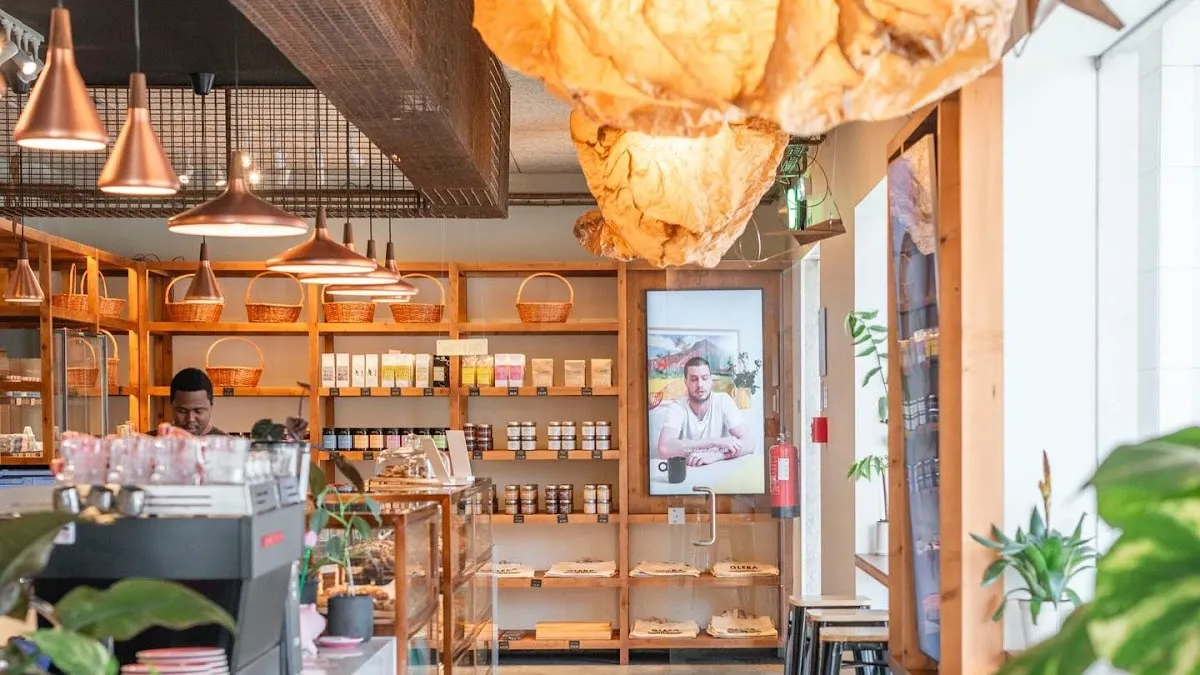 BookNoFees: 餐廳 – Gleba – Lisbon – Gleba，第 1 張照片
