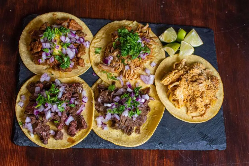 BookNoFees: 餐廳 – Casa de Tacos – Bucharest – Casa de Tacos，第 1 張照片