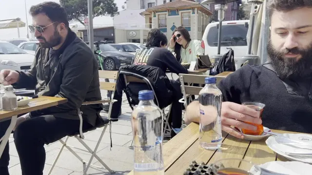BookNoFees: 餐廳 – Emirgan Sütiş – Istanbul – Emirgan Sütiş，第 3 張照片