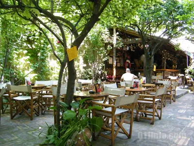 BookNoFees: 咖啡廳 – Bre Cafe – Belgrade – Bre Cafe，第 1 張照片