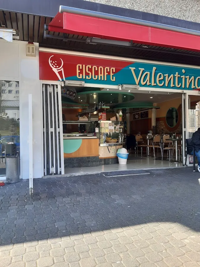 BookNoFees: 餐廳 – Eiscafé Valentino – Werdohl – 瓦倫蒂諾冰淇淋咖啡廳，第 1 張照片