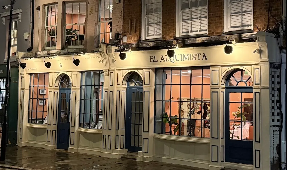 BookNoFees: 餐廳 – El Alquimista – London – 煉金術士，第 1 張照片