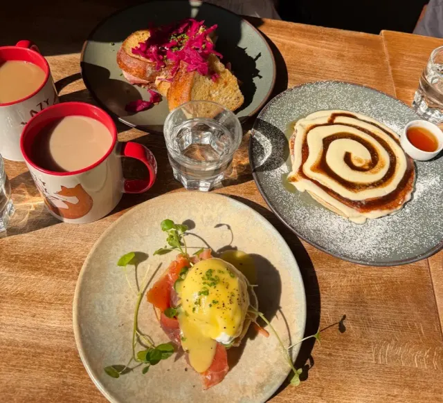 BookNoFees: 餐廳 – Lazy Fox – Helsinki – Lazy Fox，第 2 張照片