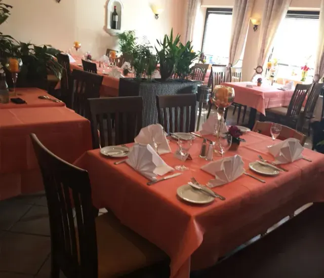 BookNoFees: 餐廳 – Da Domenico – Sundern-Hachen – Da Domenico，第 2 張照片