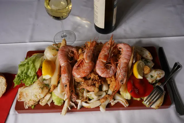 BookNoFees: 餐廳 – El Lacón – Madrid – 拉孔豬肩肉，第 3 張照片