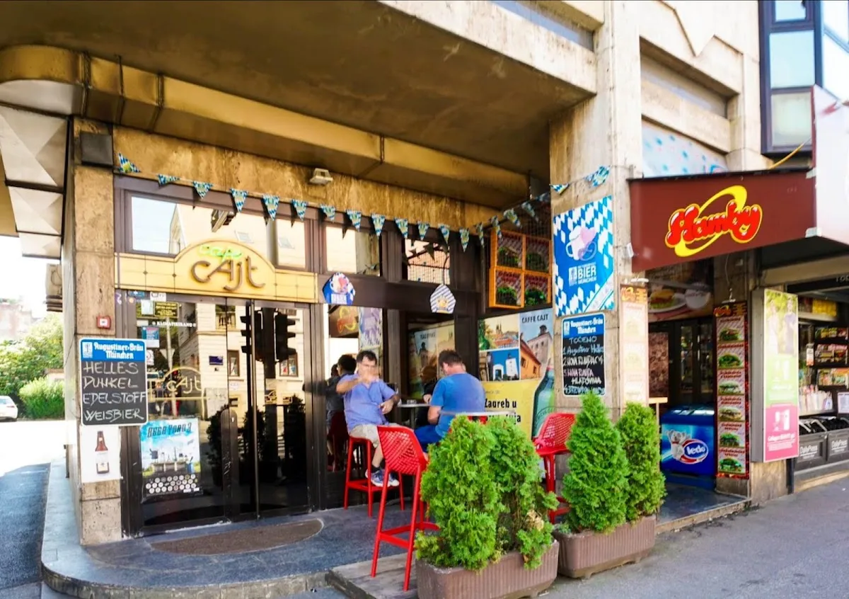 BookNoFees: 咖啡廳 – Cafe Cajt – Zagreb – Cafe Cajt，第 1 張照片