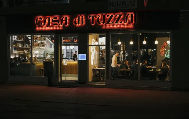 BookNoFees: 餐廳 – Casa di Tuzza – Warsaw – Casa di Tuzza，第 3 張照片