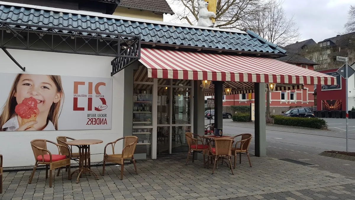 BookNoFees: 餐廳 – Konditorei-Café Kaptain – Eslohe – Konditorei-Café Kaptain，第 1 張照片