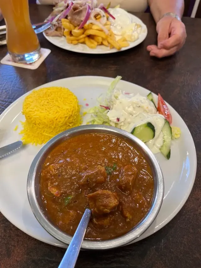 BookNoFees: 餐廳 – Indisches Restaurant Lakhsmy – Finnentrop – Lakhsmy 印度餐廳，第 3 張照片