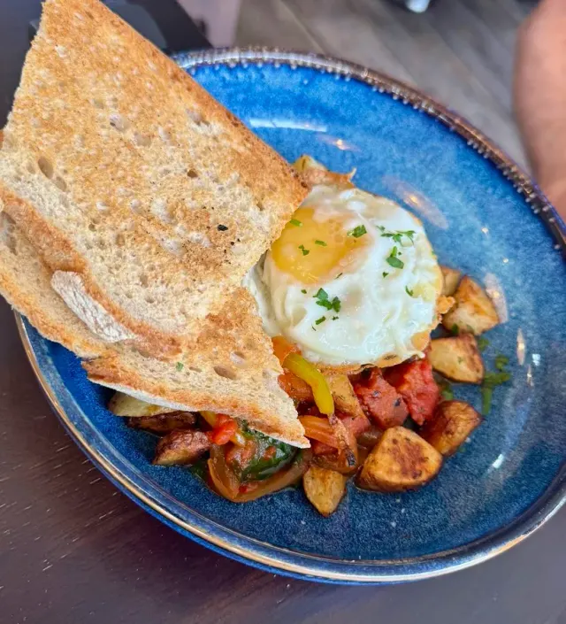 BookNoFees: 咖啡廳 – Cafe 105 – Dublin – Cafe 105，第 2 張照片