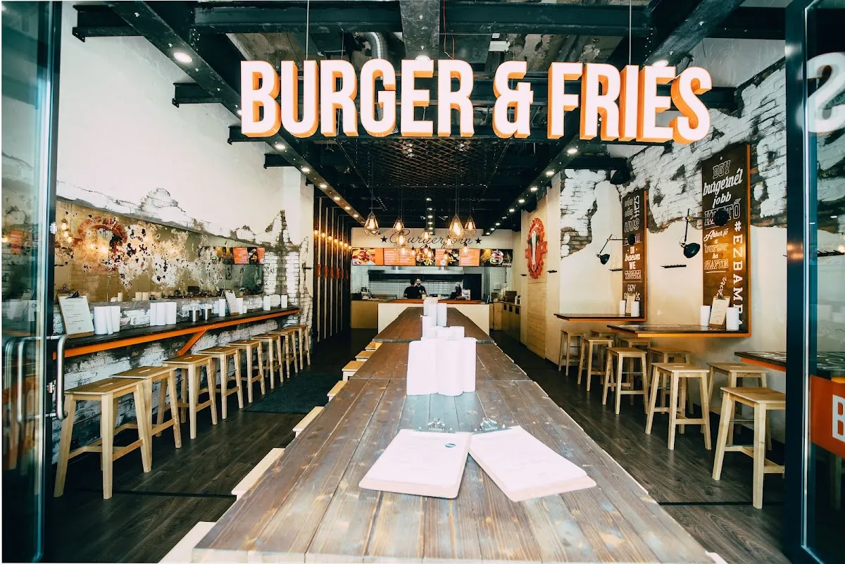 BookNoFees: 餐廳 – Bamba Marha – Budapest – Bamba Marha，第 1 張照片
