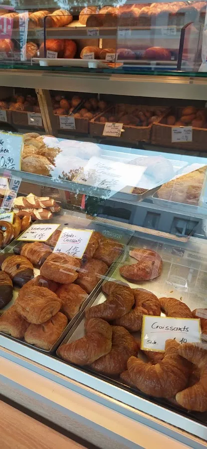 BookNoFees: 餐廳 – Bäckerei Strunk – Waltrop – Bäckerei Strunk，第 3 張照片