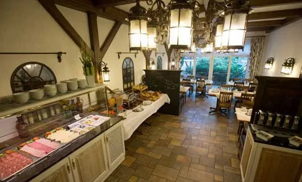 BookNoFees: 餐廳 – Haus Rasche – Bad Sassendorf – Haus Rasche,第 2 張照片