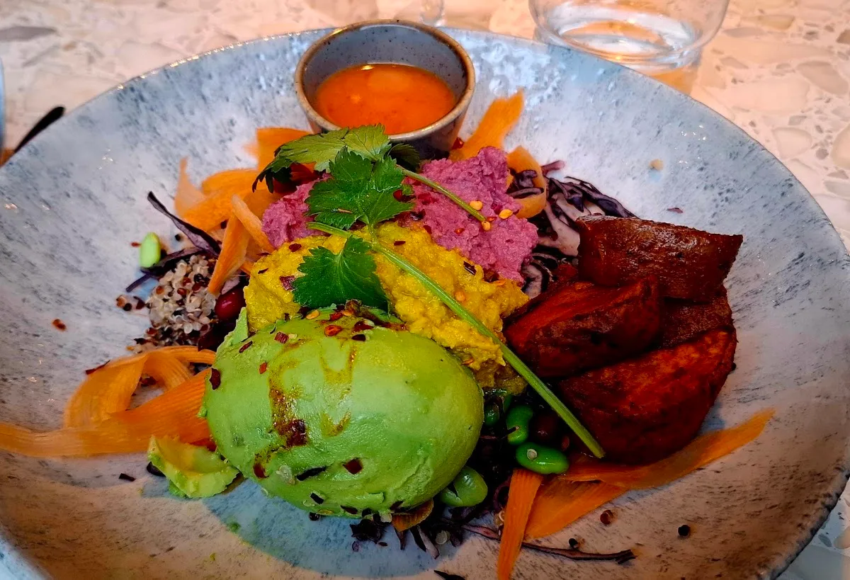 BookNoFees: 餐廳 – Green Hippo – Helsinki – Green Hippo，第 1 張照片