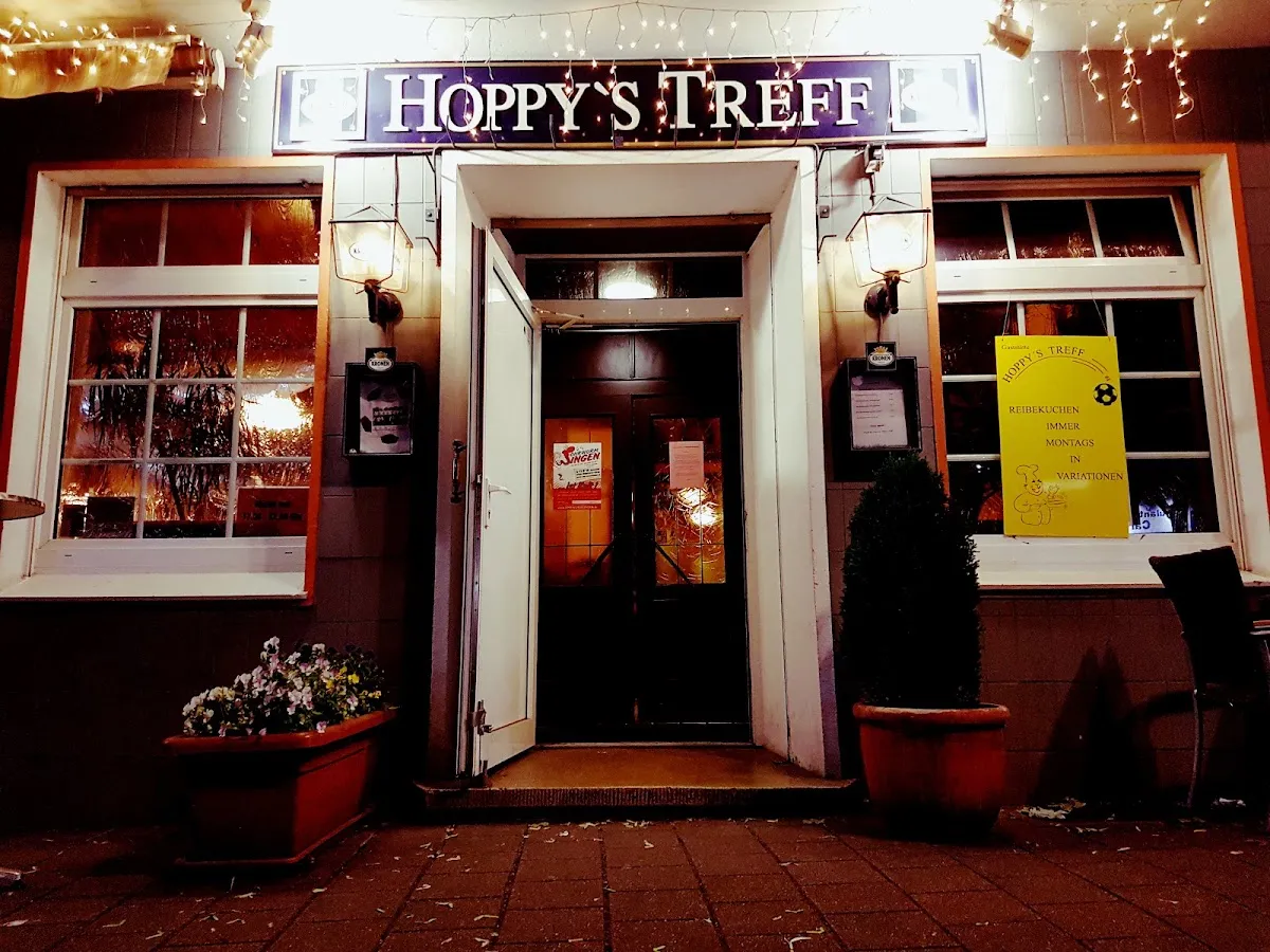BookNoFees: 餐廳 – Hoppys Treff – Holzwickede – Hoppys Treff，第 1 張照片
