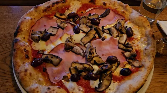 BookNoFees: 餐廳 – Alfons Pizza – Helsinki – Alfons Pizza，第 2 張照片