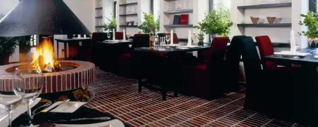 BookNoFees: 餐廳 – Hotel & Restaurant Antoniushütte – Balve-Eisborn – Antoniushütte 飯店 & 餐廳，第 2 張照片