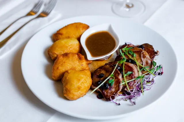 BookNoFees: 餐廳 – Cafe Alessio – Budapest – Cafe Alessio,第 1 張照片