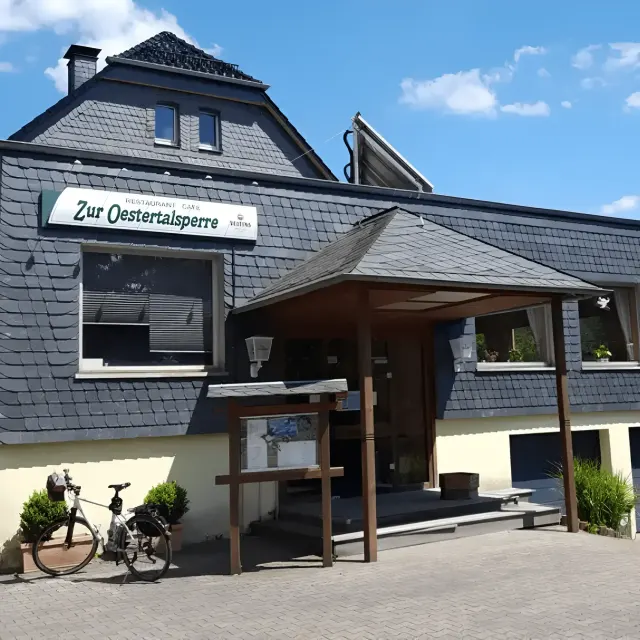 BookNoFees: Hotel-Restaurant Zur Oestertalsperre, Plettenberg