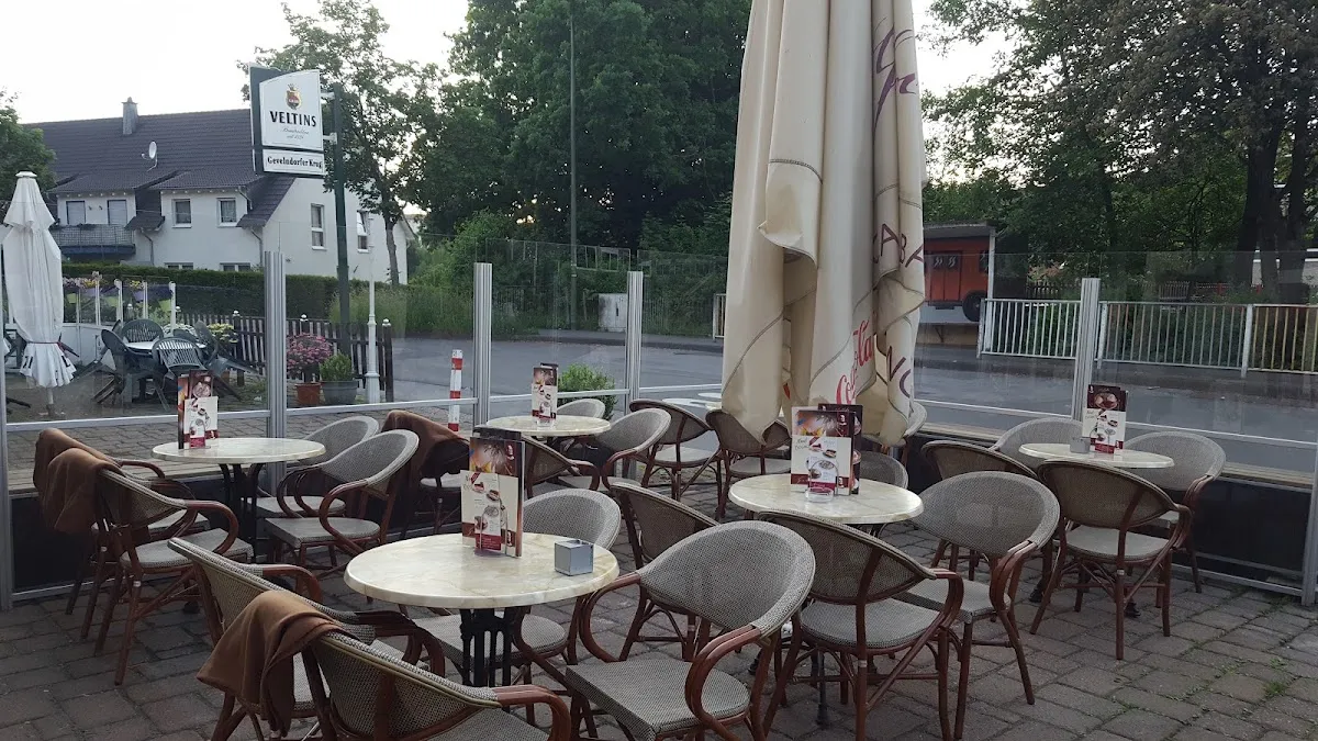 BookNoFees: 餐廳 – Garibaldi Eis Café – Lüdenscheid – Garibaldi Eis Café，第 1 張照片