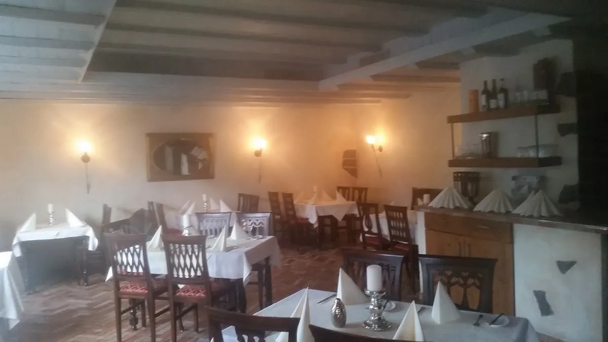 BookNoFees: 餐廳 – Hotel Il Duomo – Olpe – Hotel Il Duomo，第 1 張照片