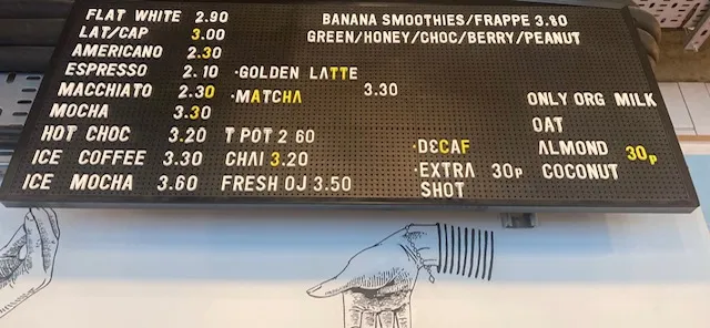 BookNoFees: 咖啡廳 – 21 Sid Tarot & Coffee – London – 21 Sid Tarot & Coffee，第 2 張照片