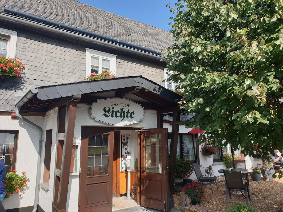 BookNoFees: 餐廳 – GastHof Lichte – Medebach – GastHof Lichte，第 1 張照片