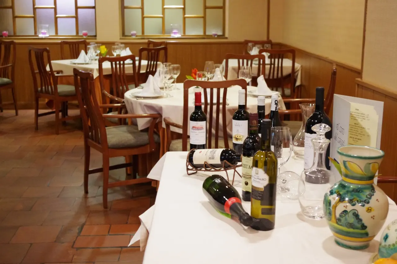 BookNoFees: 餐廳 – El Coto del Casar – Madrid – El Coto del Casar,第 1 張照片