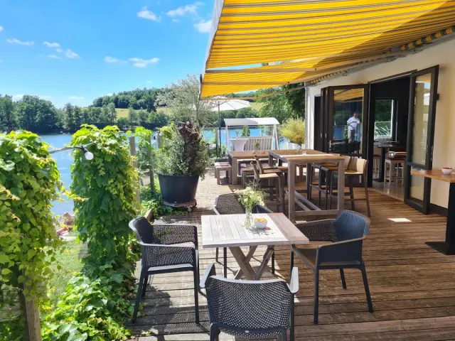 BookNoFees: Zum blauen See, Marsberg