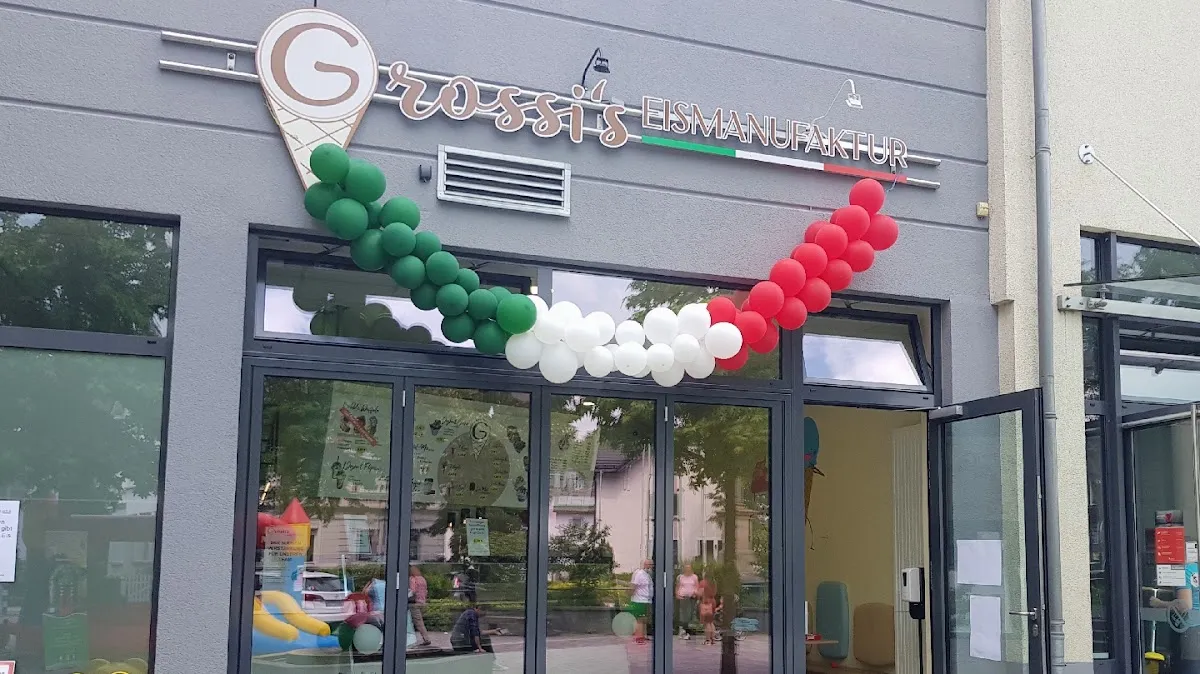 BookNoFees: 餐廳 – Grossi's Eismanufaktur – Attendorn – Grossi's Eismanufaktur，第 1 張照片
