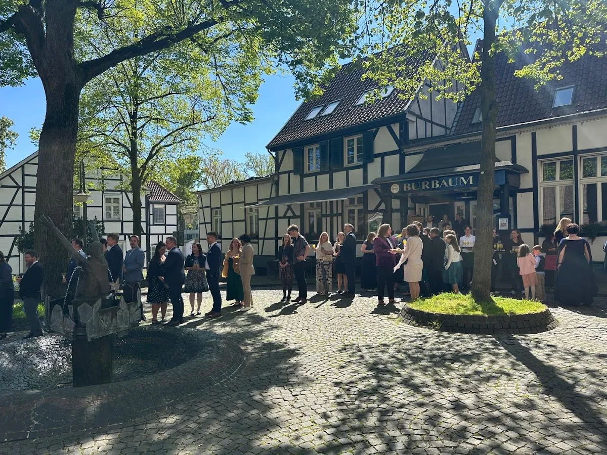 BookNoFees: 餐廳 – Burbaums Restaurant – Waltrop – Burbaums 餐廳，第 1 張照片