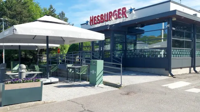 BookNoFees: 輕食吧 – Hesburger – Helsinki – Hesburger，第 2 張照片