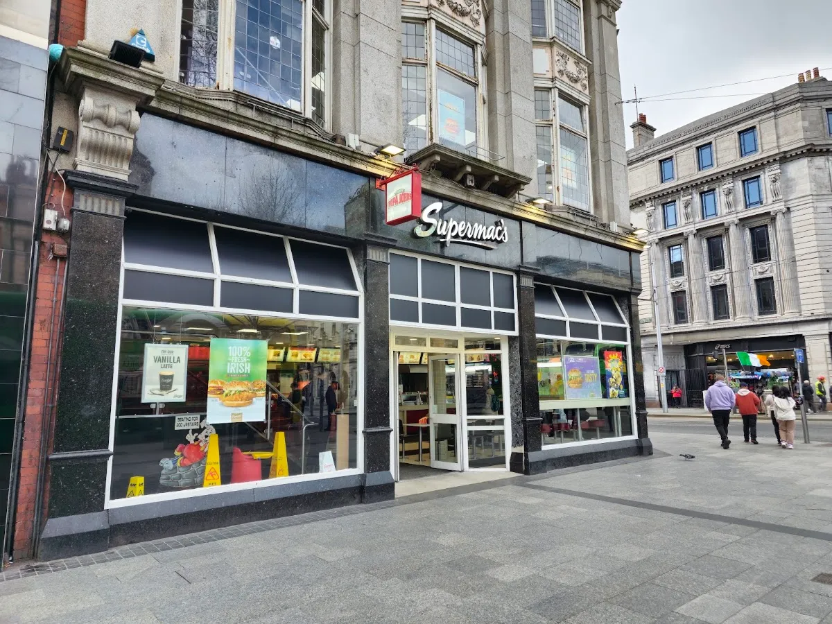 BookNoFees: 輕食吧 – Supermac's – Dublin – Supermac's，第 1 張照片