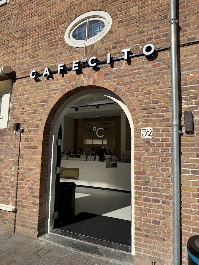 BookNoFees: 餐廳 – Cafecito – Amsterdam – 小杯咖啡，第 1 張照片