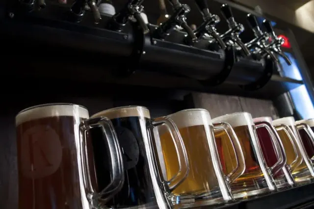 BookNoFees: 餐廳 – Kandalló Pub – Budapest – Kandalló Pub，第 2 張照片
