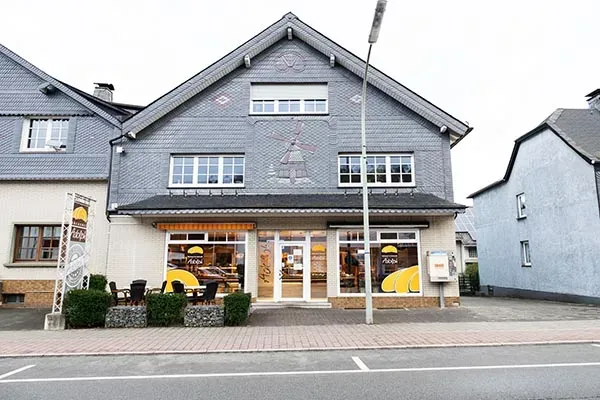 BookNoFees: 麵包店 – Bäckerei Café Adolph – Bestwig – Bäckerei Café Adolph,第 1 張照片