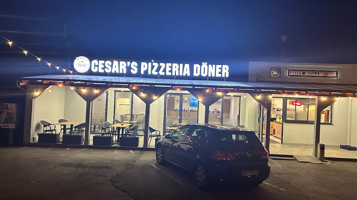 BookNoFees: 餐廳 – Césars Grill & Snackbar – Wickede – Césars Grill & Snackbar，第 1 張照片