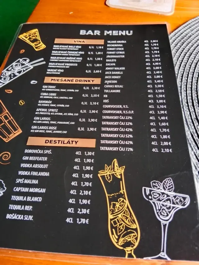 BookNoFees: 餐廳 – 4 Stagioni – Bratislava – 4 Stagioni，第 3 張照片