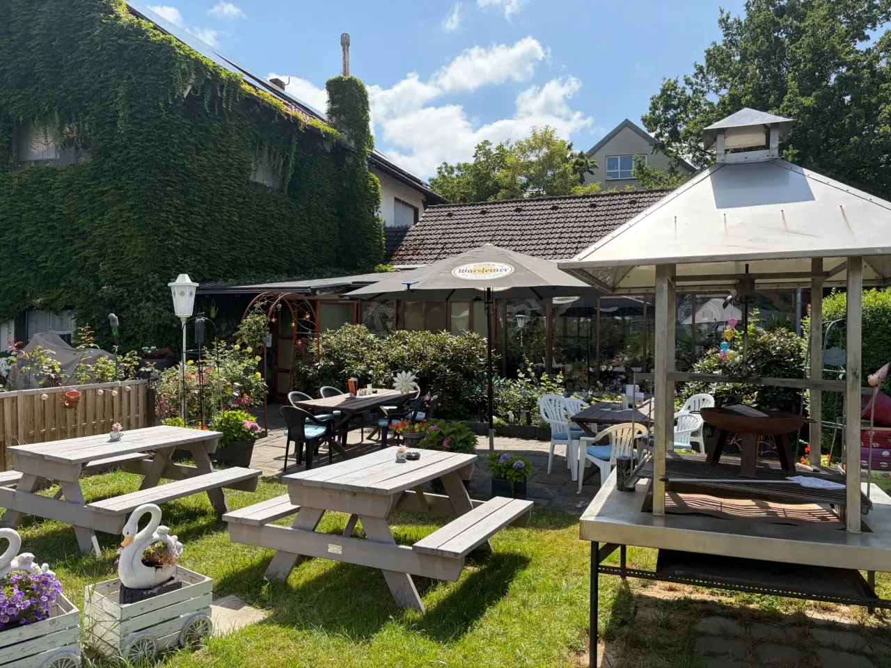 BookNoFees: 餐廳 – Hotel-Restaurant Bieberstuben – Menden-Lendringsen – Hotel-Restaurant Bieberstuben，第 1 張照片