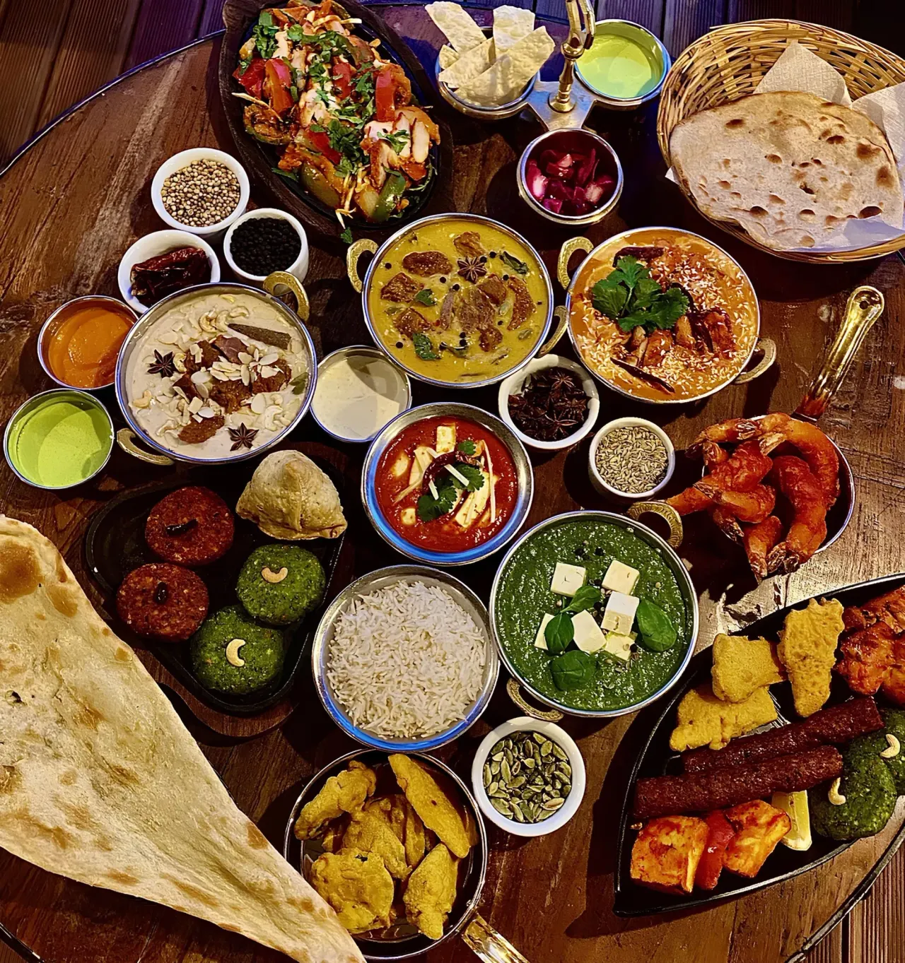 BookNoFees: 餐廳 – Bombaj Masala – Warsaw – Bombaj Masala，第 1 張照片