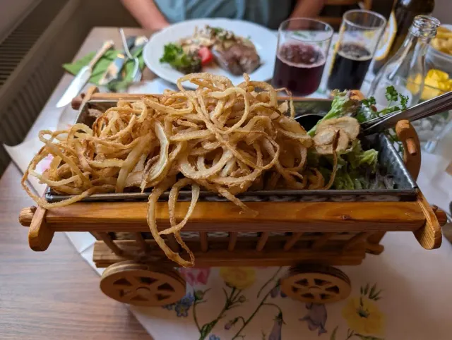 BookNoFees: 餐廳 – Hotel Zur Bauernschänke – Drolshagen – Hotel Zur Bauernschänke，第 2 張照片