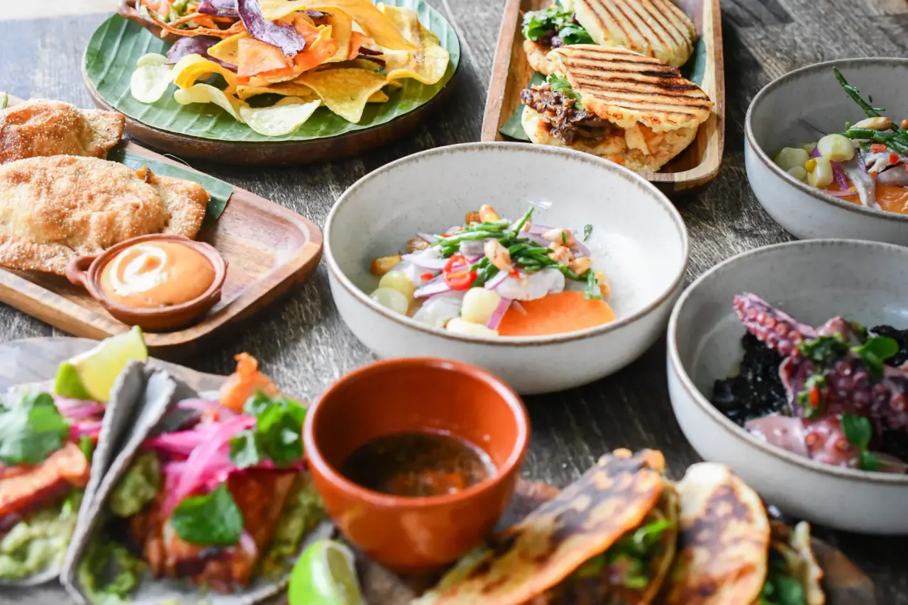 BookNoFees: 餐廳 – Cantina Caliente – Amsterdam – Cantina Caliente，第 1 張照片